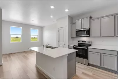 2434 Merlot St, Fort Lupton, CO 80621 - Photo 7