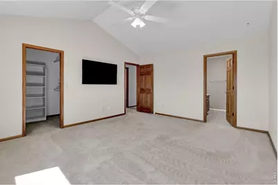 535 S 9th St, Berthoud, CO 80513 - Photo 11