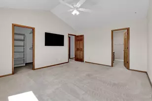 535 S 9th St, Berthoud, CO 80513 - Photo 11