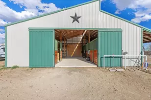 1613 Horseshoe Cir N, Longmont, CO 80504 - Photo 11