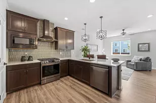 728 Stonebridge Dr, Longmont, CO 80503 - Photo 5