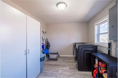 402 Cleveland St, Sterling, CO 80751 - Photo 9