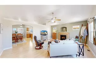 2425 Winter Park St, Loveland, CO 80538 - Photo 9