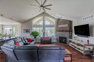 7464 Whirlaway Ln, Longmont, CO 80503 - Photo 11