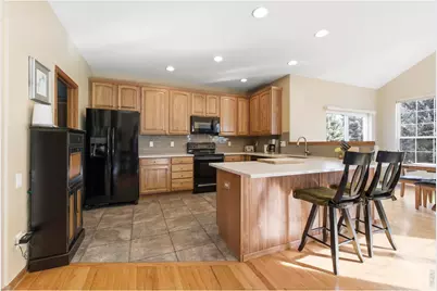 5102 Madison Creek Dr, Fort Collins, CO 80528 - Photo 9