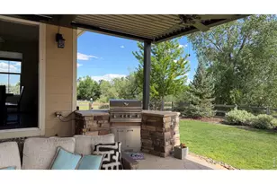 2246 Front Range Ct, Erie, CO 80516 - Photo 7