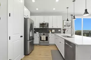 8990 E 61st Ave, Denver, CO 80238 - Photo 9