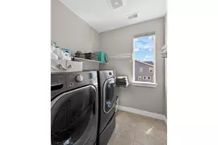 5002 Maxwell Ave, Longmont, CO 80503 - Photo 29