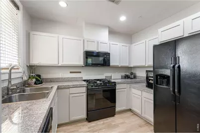 1630 N Clarkson St #108, Denver, CO 80218 - Photo 13