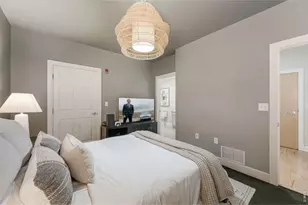 1630 N Clarkson St, Denver, CO 80218 - Photo 17
