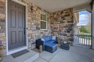 1652 Dorothy Cir, Longmont, CO 80503 - Photo 3
