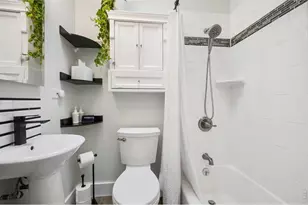 1070 Cook St, Denver, CO 80206 - Photo 17