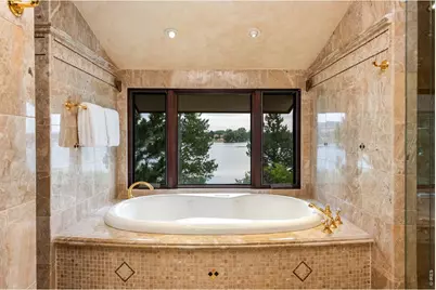 7007 Rozena Dr, Longmont, CO 80503 - Photo 31