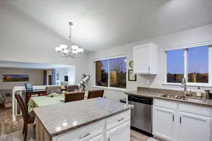 2209 Santa Fe Dr, Longmont, CO 80504 - Photo 15