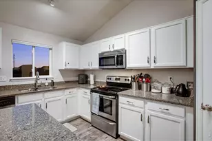 2209 Santa Fe Dr, Longmont, CO 80504 - Photo 17