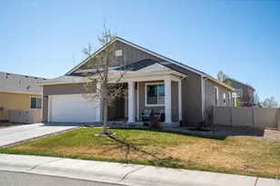 3871 Peach St, Wellington, CO 80549 - Photo 3