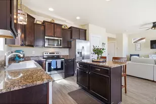 1027 Canal Dr, Windsor, CO 80550 - Photo 13