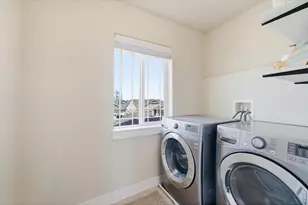 1027 Canal Dr, Windsor, CO 80550 - Photo 29