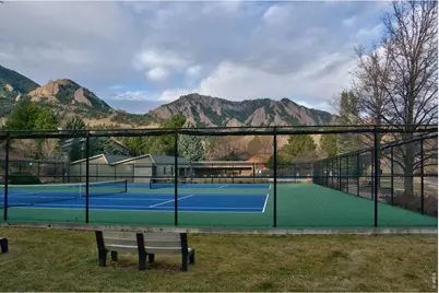 2575 Briarwood Dr, Boulder, CO 80305 - Photo 33