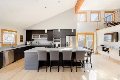 2575 Briarwood Dr, Boulder, CO 80305 - Photo 13