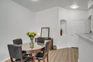 1703 Whitehall Dr, Longmont, CO 80504 - Photo 9