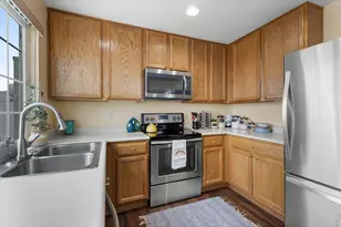 21471 Randolph Pl, Denver, CO 80249 - Photo 9