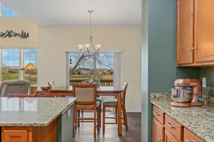 2316 Calais Dr, Longmont, CO 80504 - Photo 7