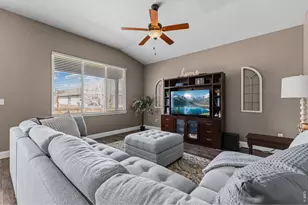 486 Territory Ln, Johnstown, CO 80534 - Photo 5