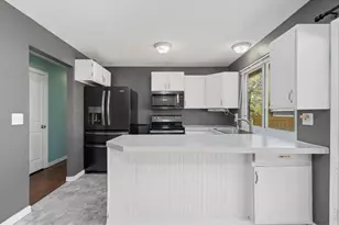 3411 N Douglas Ave, Loveland, CO 80538 - Photo 9