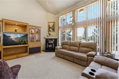 3363 Crest Dr, Loveland, CO 80537 - Photo 11