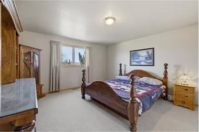 3363 Crest Dr, Loveland, CO 80537 - Photo 25