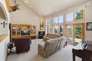 3363 Crest Dr, Loveland, CO 80537 - Photo 9