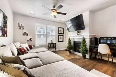 285 High Point Dr #H-205, Longmont, CO 80504 - Photo 1