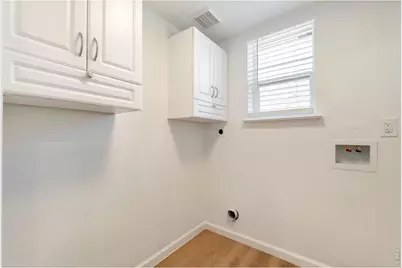 5761 Ceylon St, Denver, CO 80249 - Photo 11