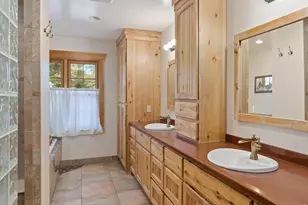 1101 Lexington Ln, Estes Park, CO 80517 - Photo 15