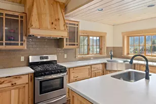 1101 Lexington Ln, Estes Park, CO 80517 - Photo 9