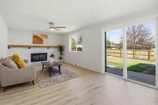 10430 Holland St, Broomfield, CO 80021 - Photo 13