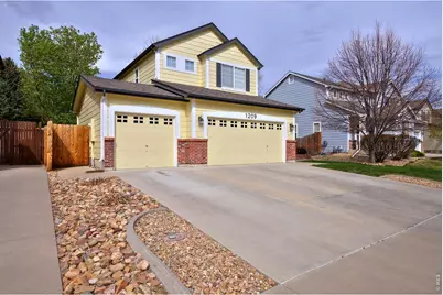 1209 Button Rock Dr, Longmont, CO 80504 - Photo 3