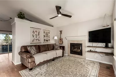 9712 Queenscliffe Dr, Highlands Ranch, CO 80130 - Photo 5