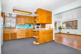 543 W 9th St, Loveland, CO 80537 - Photo 5