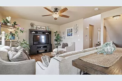 40690 Leif Ln, Ault, CO 80610 - Photo 17