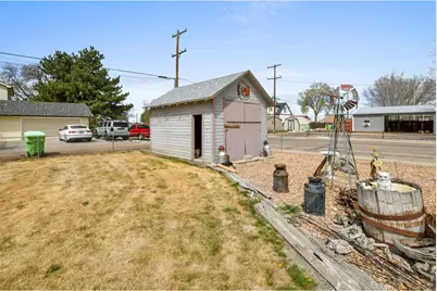 207 3rd St, Kersey, CO 80644 - Photo 37