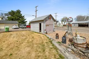 207 3rd St, Kersey, CO 80644 - Photo 37