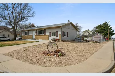 207 3rd St, Kersey, CO 80644 - Photo 3