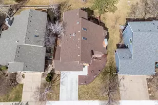 1636 Waterford Ln, Fort Collins, CO 80525 - Photo 3