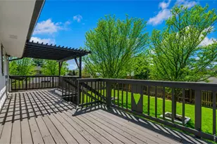 803 Table Mountain Ct, Windsor, CO 80550 - Photo 3