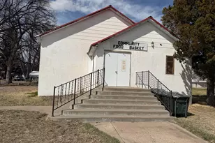 415 E Strohm St, Haxtun, CO 80731 - Photo 1