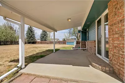 4609 Mountain View Ct, Loveland, CO 80537 - Photo 7