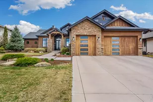 3922 Ridgeline Dr, Timnath, CO 80547 - Photo 3