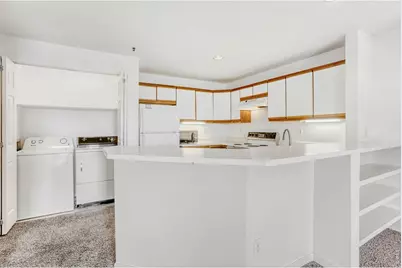 33 S Boulder Cir #303, Boulder, CO 80303 - Photo 11